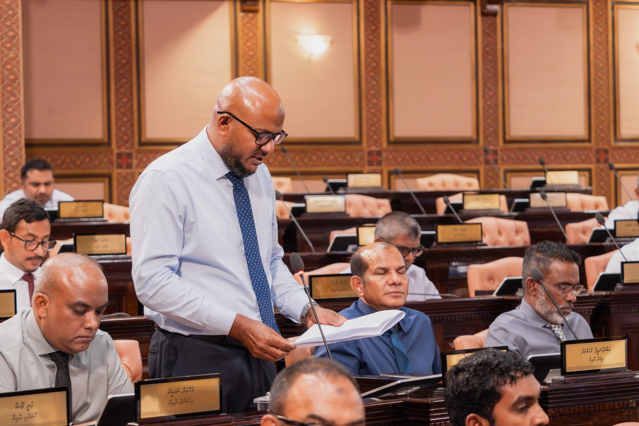 Vakikuraa majlis memberunge gondi gelluvaalumuge baaru rayyithunnah dheyn bahus fashaifi
