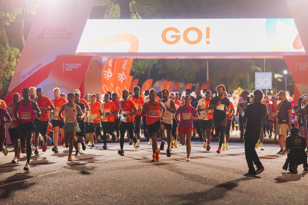 Dhiraagu Maldives Road Race: 4500 ahvure gina dhuvuntherinnaaeku hukuru dhuvahu 