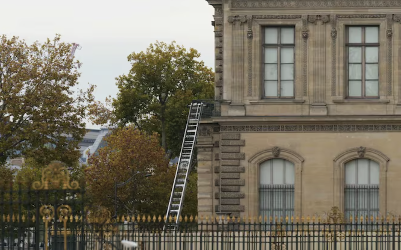 Paris museum in vahkkan kohggen filaa video eh aanmu vehjje 