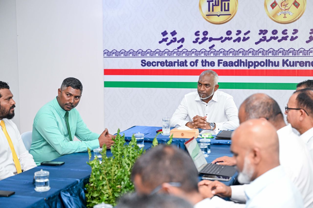 Anna mahun feshigen council thakuge idhaaree muvazaffunge musaara boduvaane: Raees 