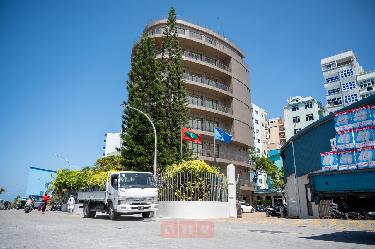 SOE thakuge muvavzzafunge adhadhu 33 percent madhukuran PCB ah finance angaifi
