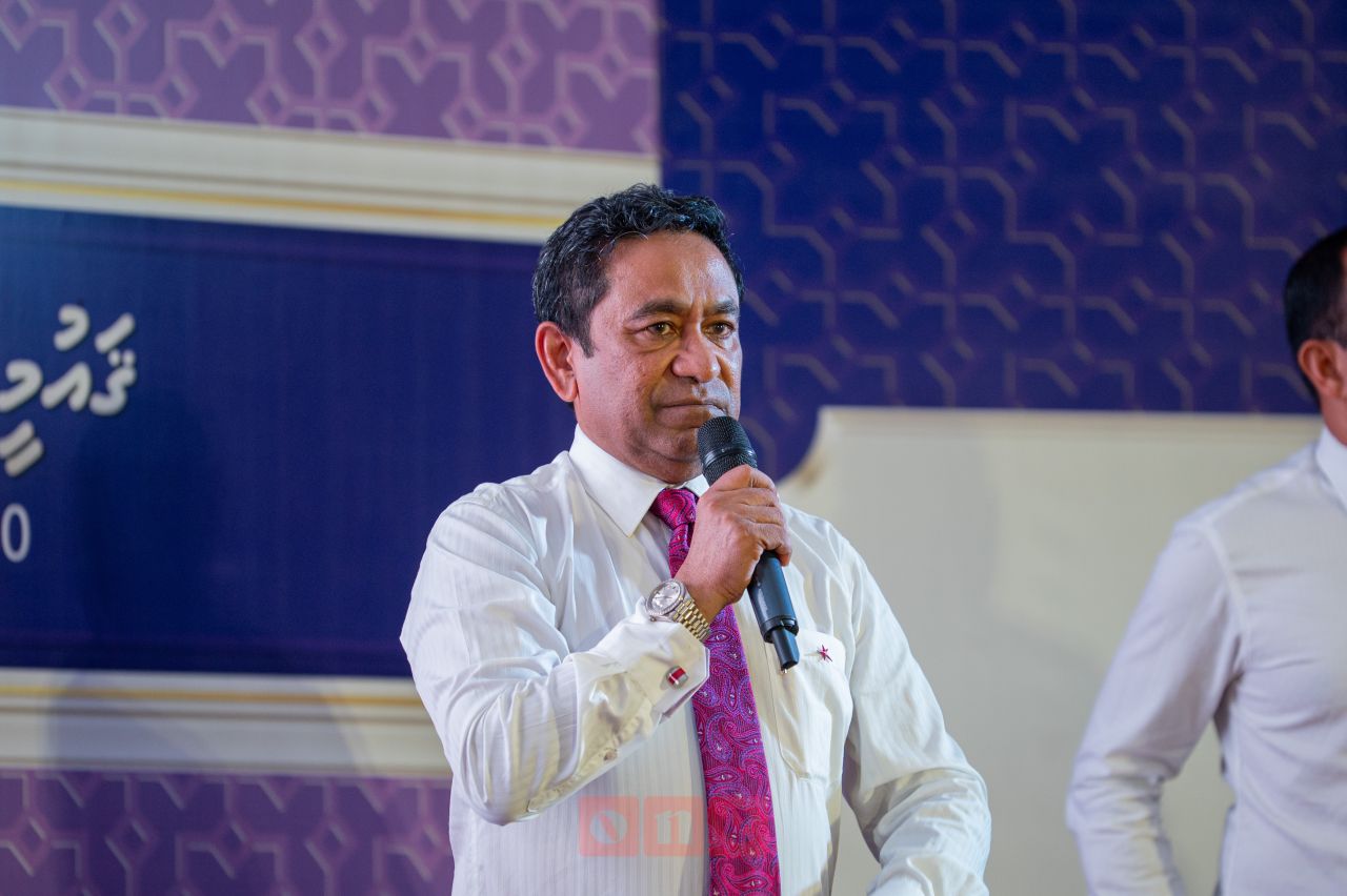 Inthihaabugai E-Faas beynun kuraathee hushahelhi massalah beyrukohllaifi 