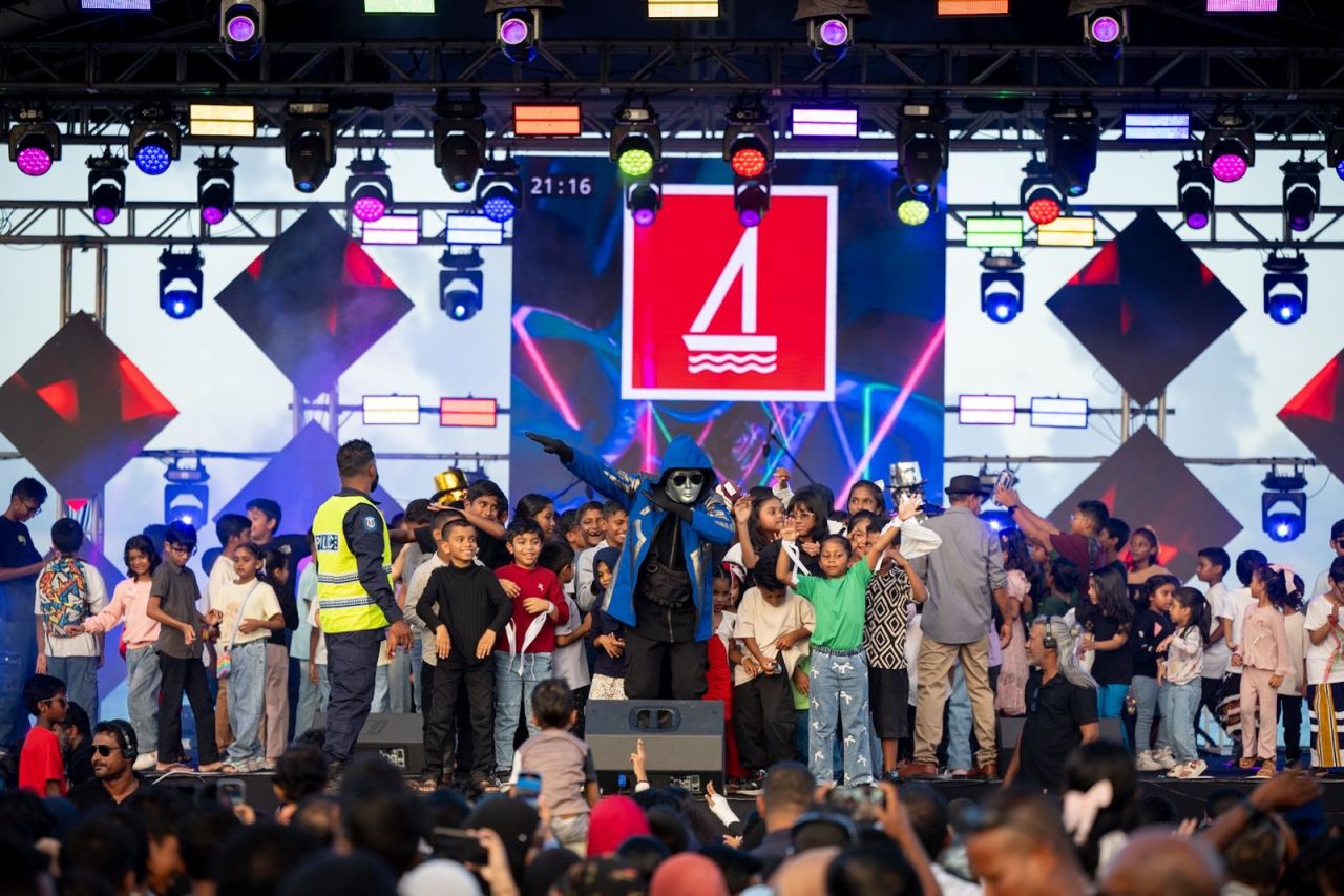 BML in Addu gai beyvvi carnival ah bodu tharuheebeh