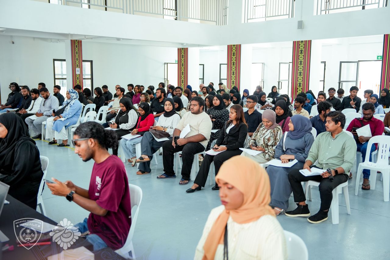 Immigration ge 70 vazeefaa ah 500 ahvure gina meehun kurimathili! 