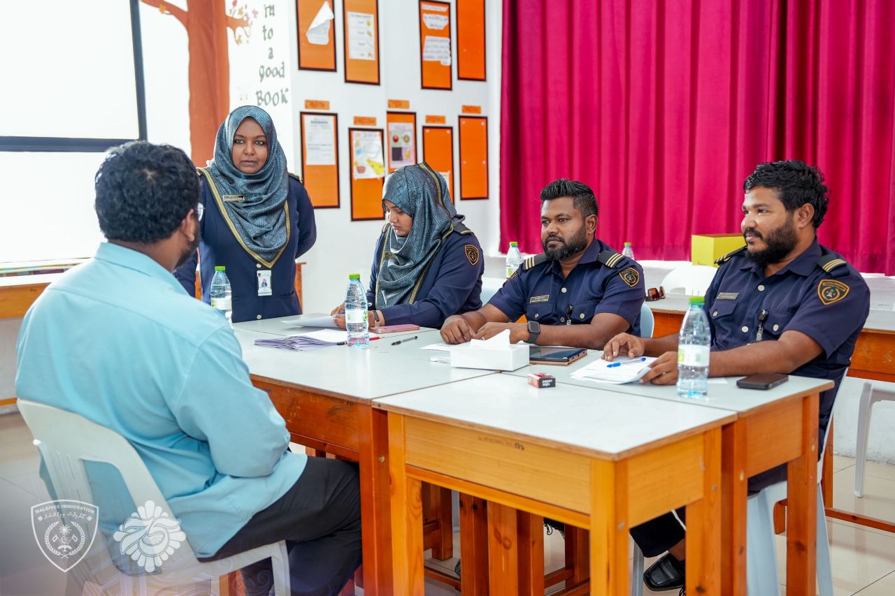 Mi mahuge 23 in feshigen e-Visa ah hushahelhen hunnaane