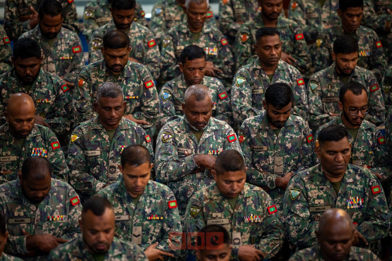 ވަން ފޮޓޯ: ނަސްރުގެ ދުވަސް ފަތިސް ނަމާދުން ފެށުން 