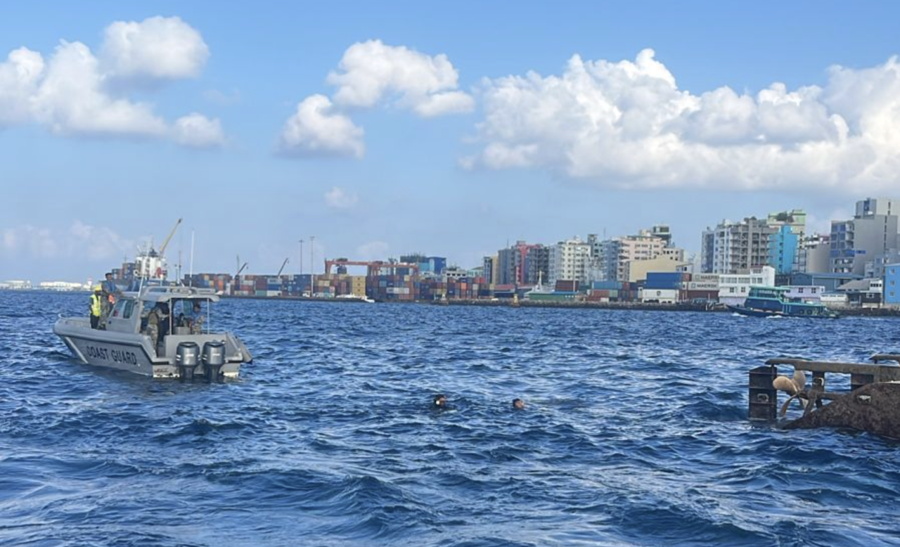Maruvi meehaage hashigandu fenunee 60 meter adeeegai huri hohalha akun