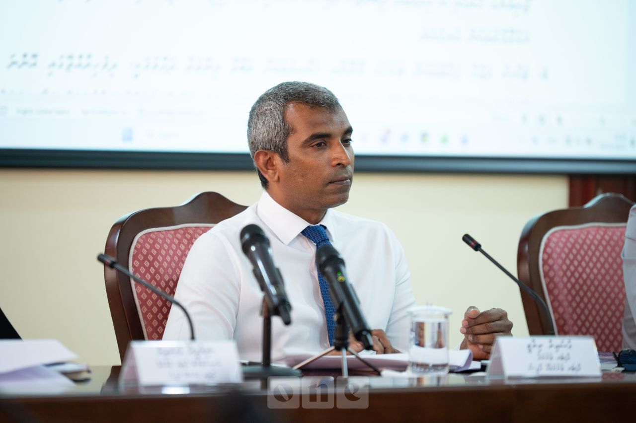Midhiya aharuge budget gai aamdhanee ithurukurumuge siyaasatheh neiy: Audit 