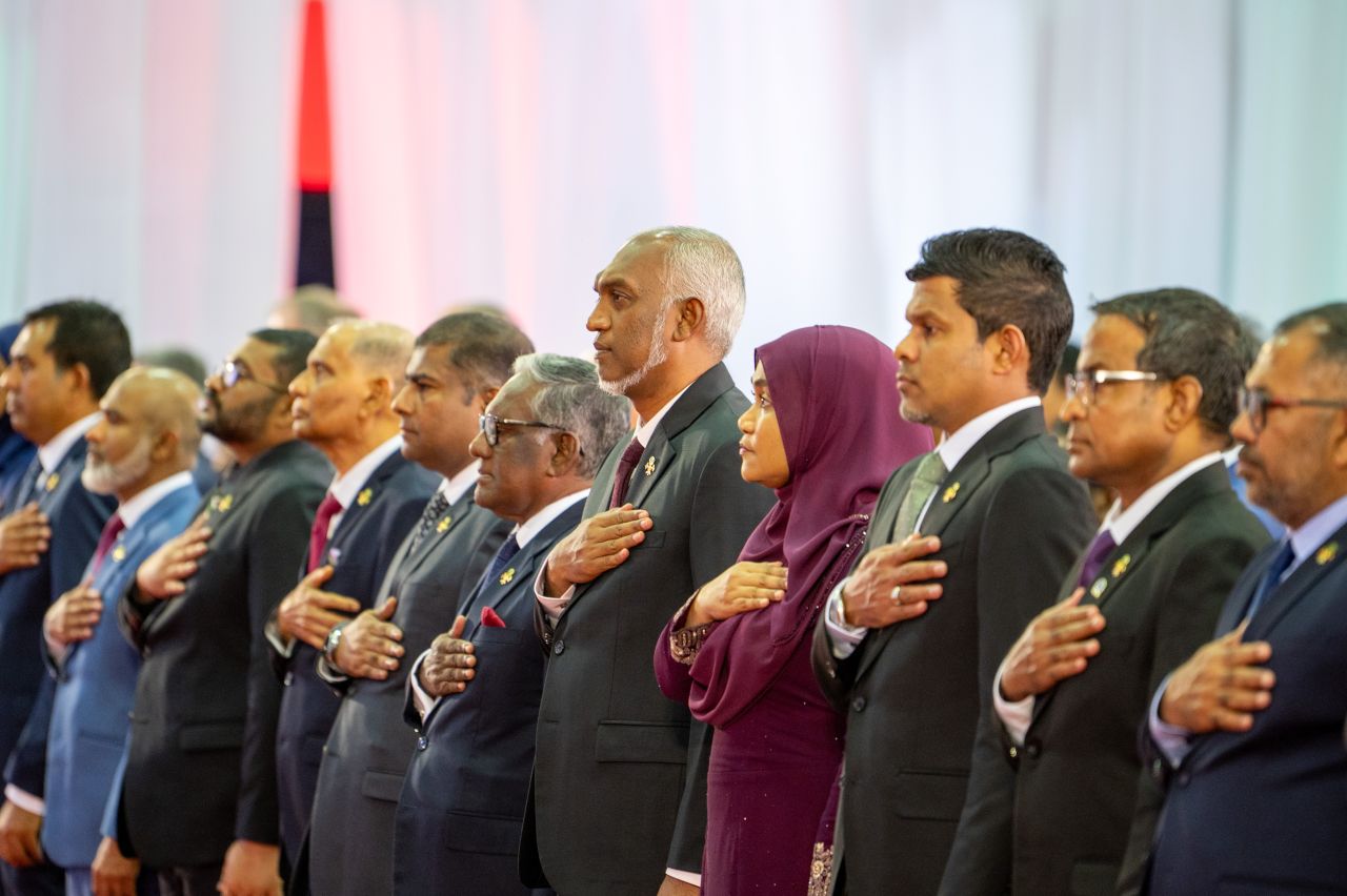 ވަން ފޮޓޯ: ޖުމްހޫރީ ދުވަހުގެ ރަސްމީ ޖަލްސާ 