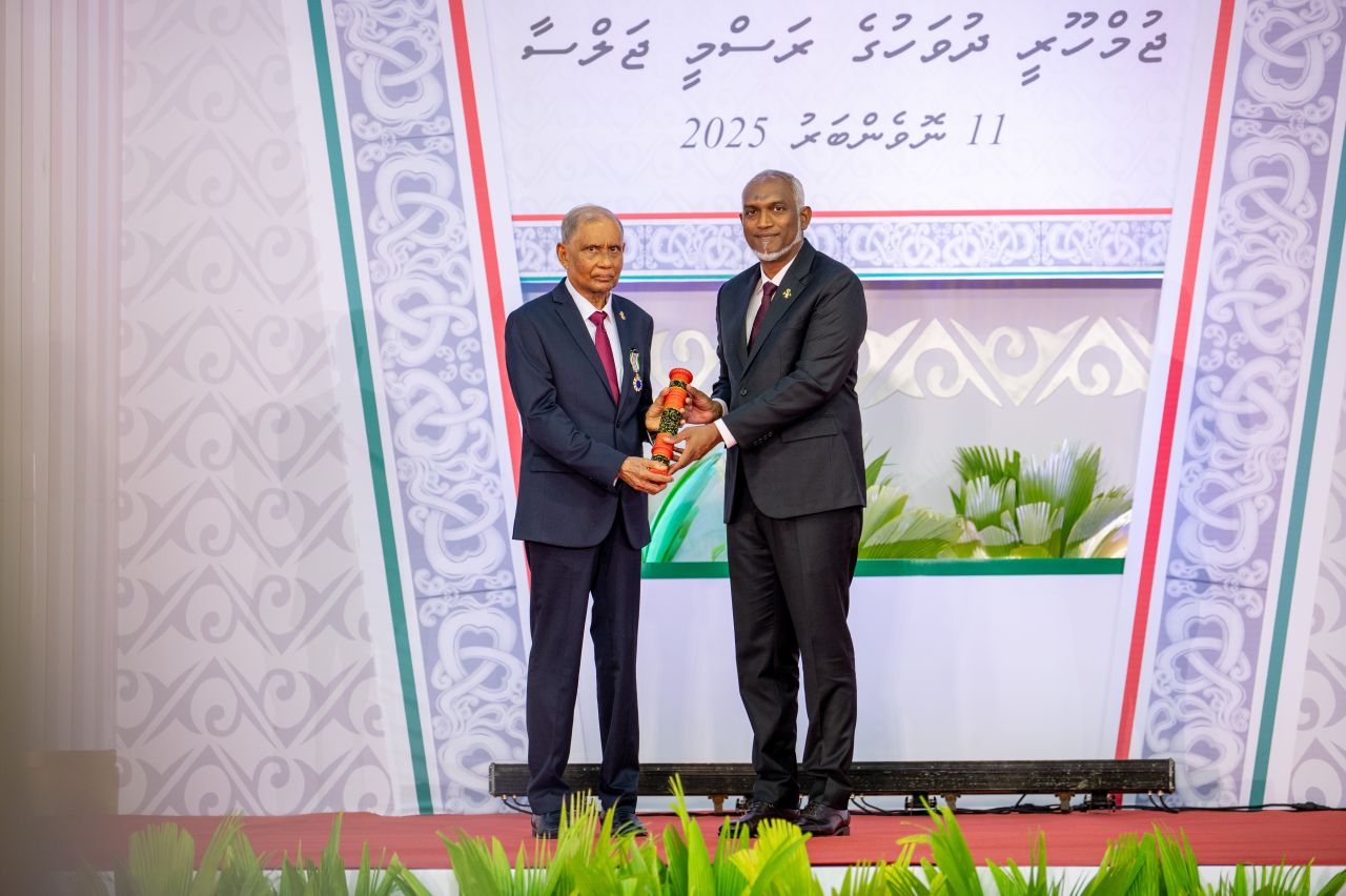ވަން ފޮޓޯ: ޖުމްހޫރީ ދުވަހުގެ ރަސްމީ ޖަލްސާ 