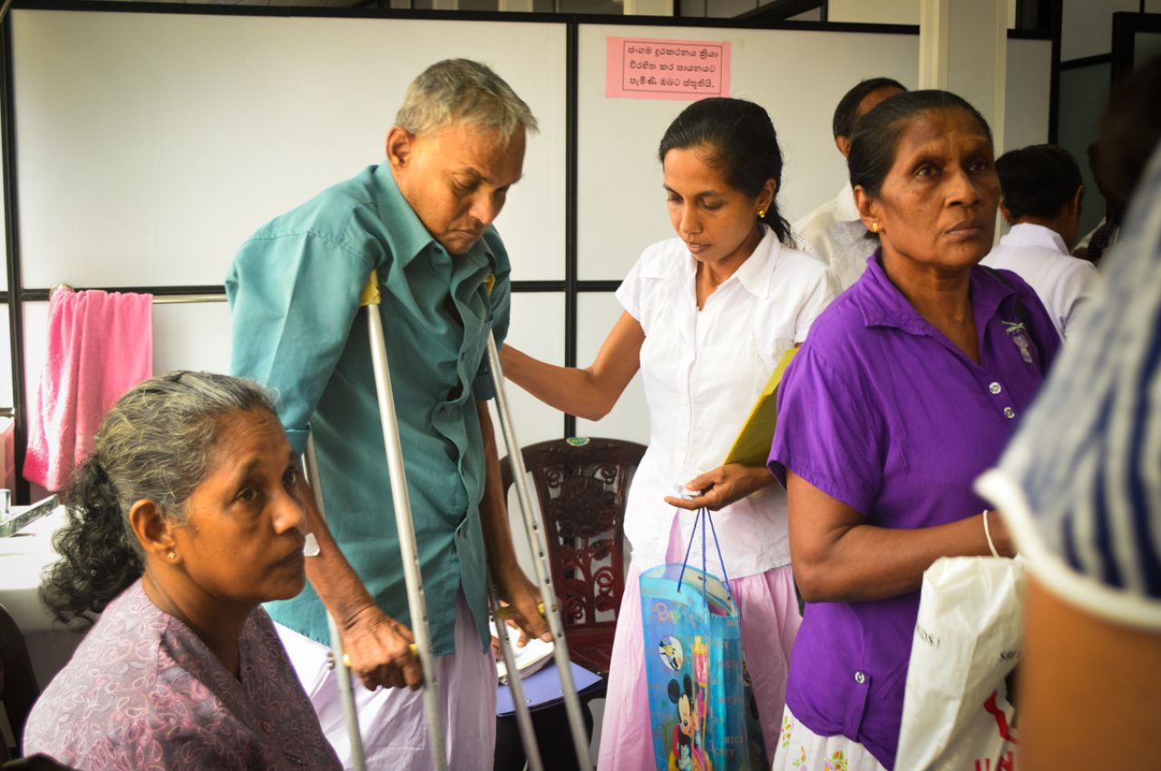 Lanka ge konme fass meehakun ekaku hakurubali hurey