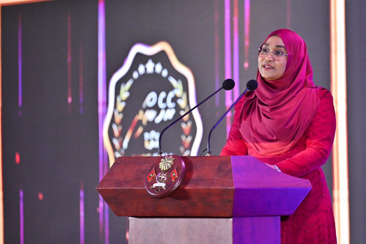 Unmatheh nuvatha gaumeh dhirigen aumuge aslakee anhenun: Sajidhaa
