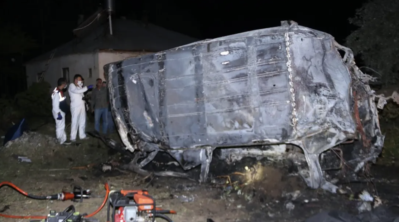 Turkey gai bus eh accident ve 7 meehaku maruvehjje