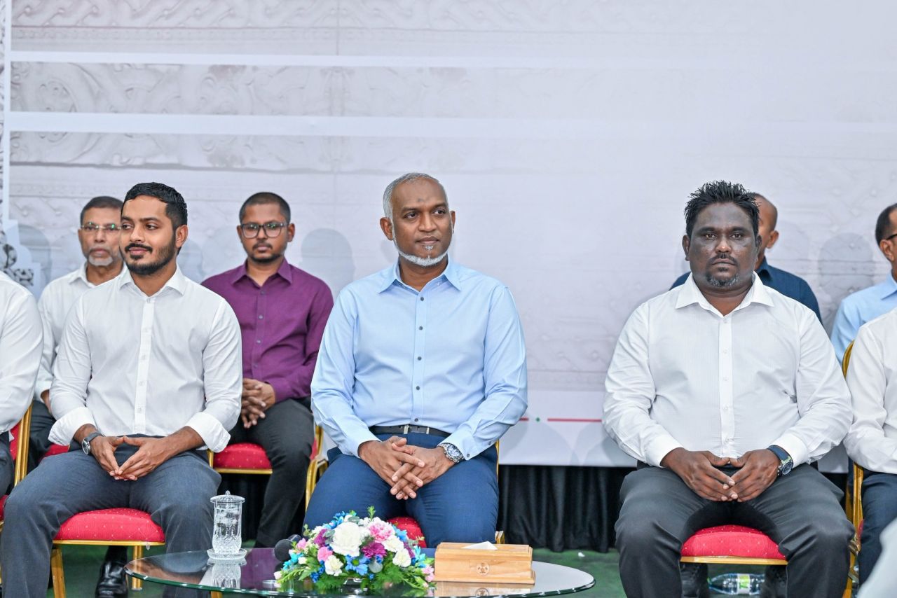 Male' inn goathi dhinumugai balaa 5 aharuge rahvehi kamuge muhdhathu kuru kurumah visnanee 