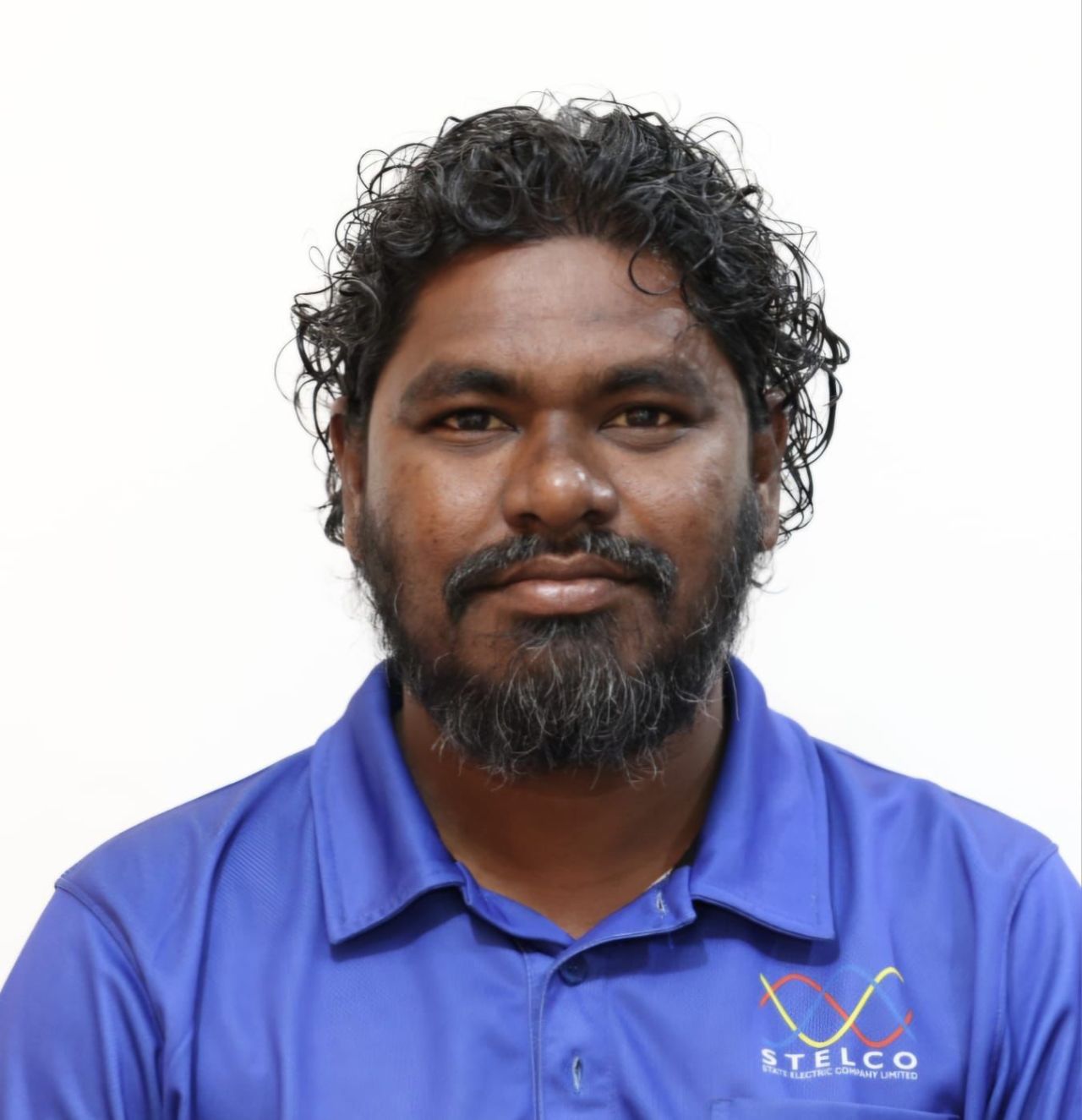 Fihigen niyaavi STELCO ge muvazzafuge hashigandu Raajje gennanee