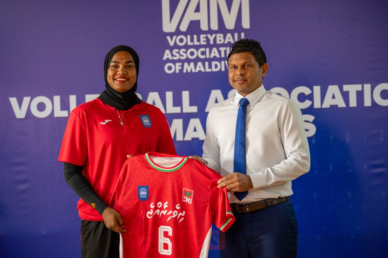 ވަން ފޮޓޯ: ވިމަންސް ކާވާ ކަޕް 2025އަށް ރާއްޖެ ތައްޔާރުވުމުން