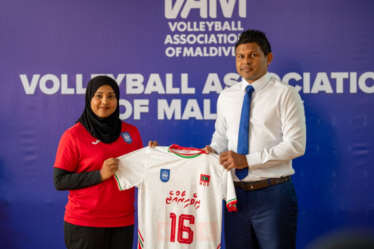 ވަން ފޮޓޯ: ވިމަންސް ކާވާ ކަޕް 2025އަށް ރާއްޖެ ތައްޔާރުވުމުން