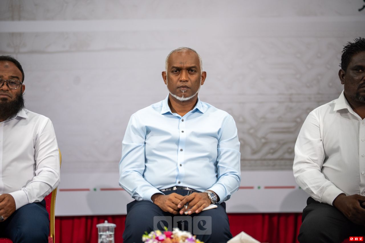 Raees, aadheehtha dhuvahu Hulhumale' phase 1 ge rayyithunnaa bahdhalukuravvanee 