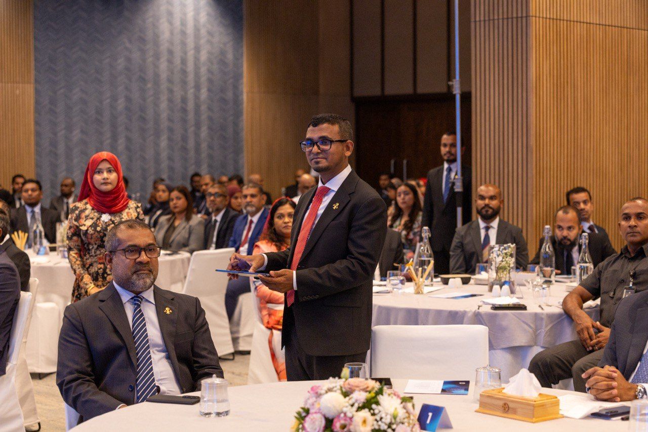 Maalee dhaairaa ithuru harufathakah gendhiumah Payment Maldives ufahdhaifi 