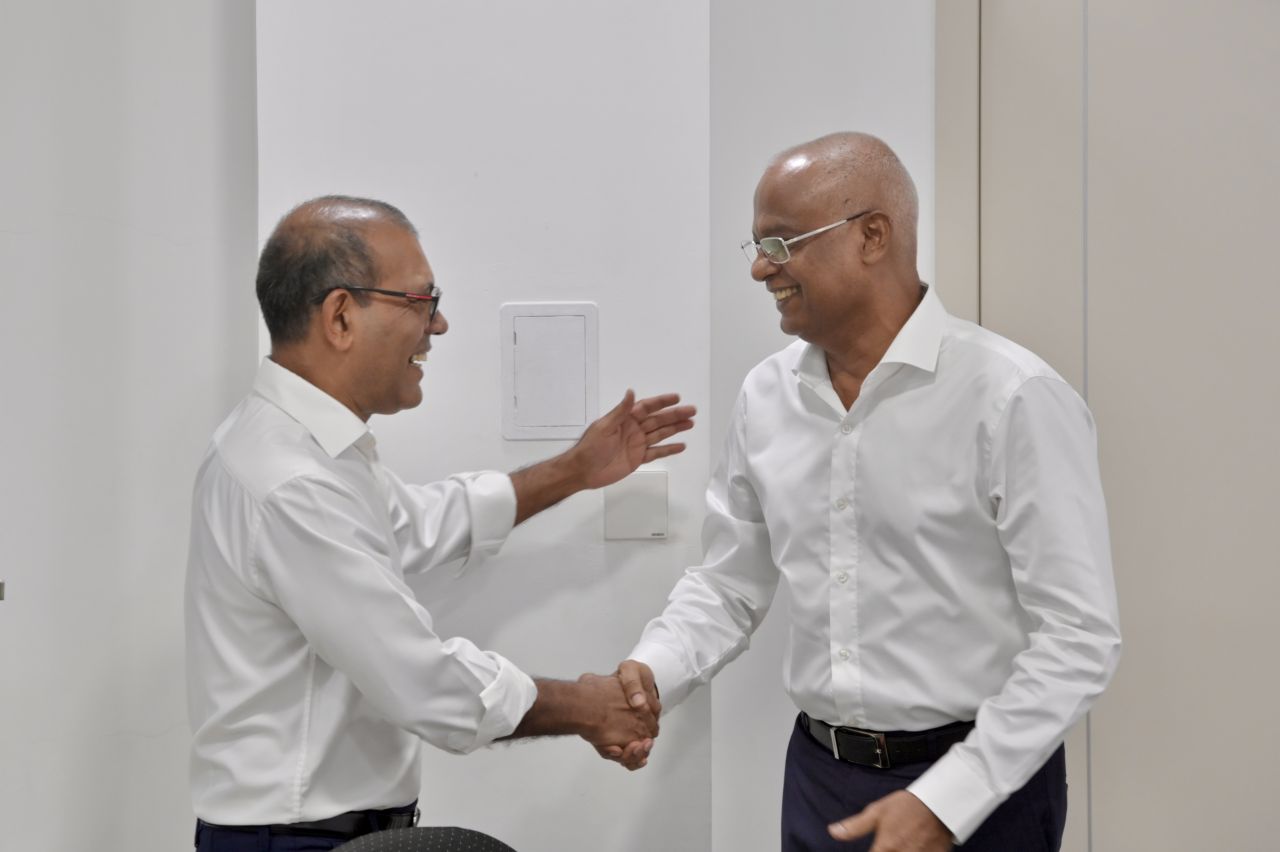 Nasheed ge thajuribaage aleegai mi sarukaaru javaabu dhaaree kureveynei: Solih