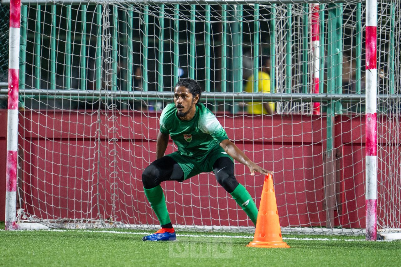 Gaumee futsal team in mimahu 30 vana dhuvahu China ah furanee 