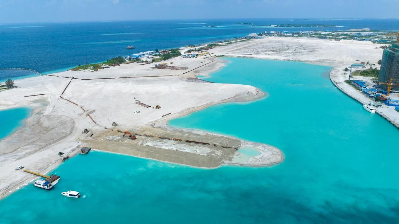 Hulhumale' phase 3 ge 47 hector ge bin hikkaifi 