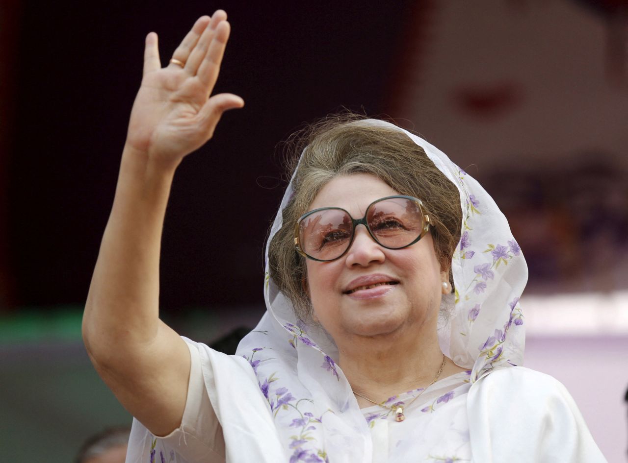 Bangladesh ge kureege boduvazeeru Khaleda Zia avahaaravejje