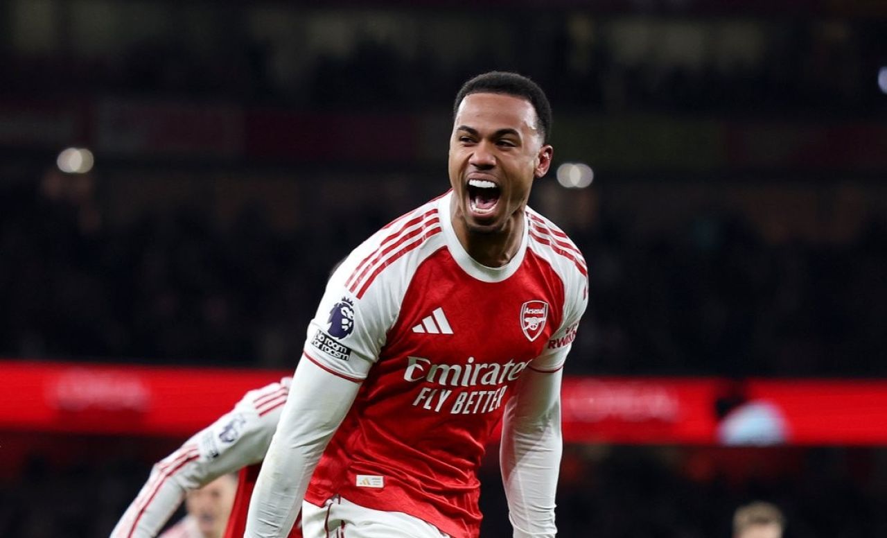 Arsenal in Villa balikoffi, United aai Chelsea ahves maayooskan 