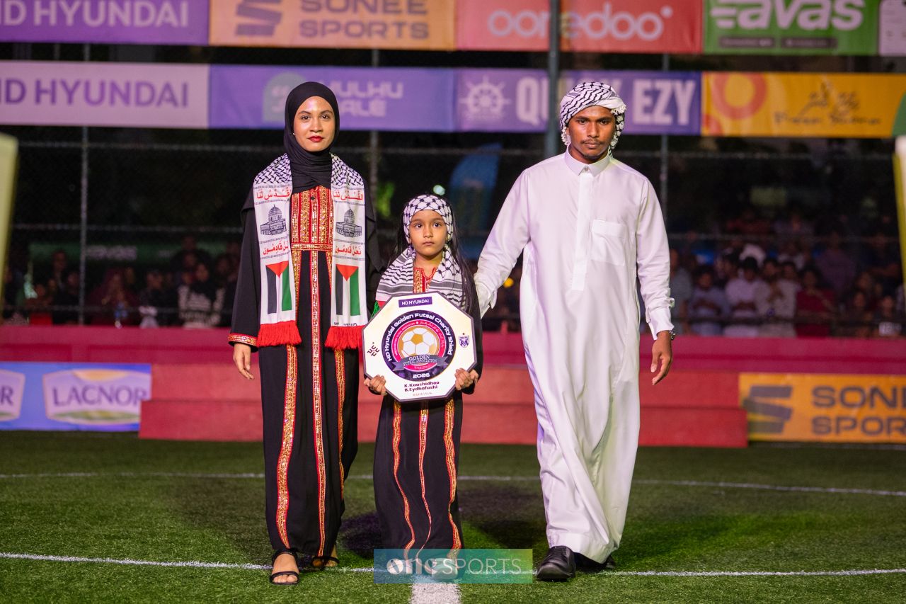 ވަން ފޮޓޯ: ރާއްޖޭގެ އެންމެ ބޮޑު ފުޓްސަލް މުބާރާތް، ގޯލްޑަން ފުޓްސަލް ޗެލެންޖް ފެށުން