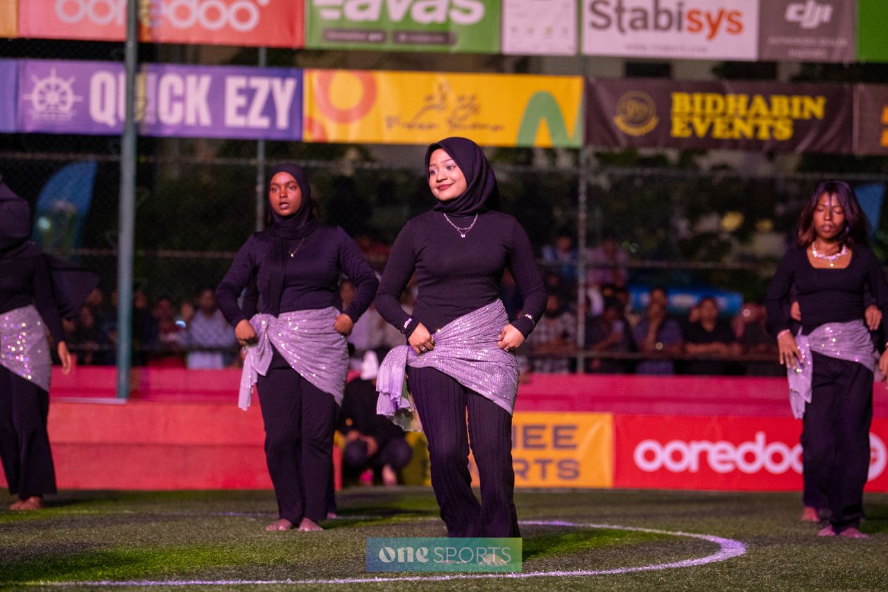 ވަން ފޮޓޯ: ރާއްޖޭގެ އެންމެ ބޮޑު ފުޓްސަލް މުބާރާތް، ގޯލްޑަން ފުޓްސަލް ޗެލެންޖް ފެށުން