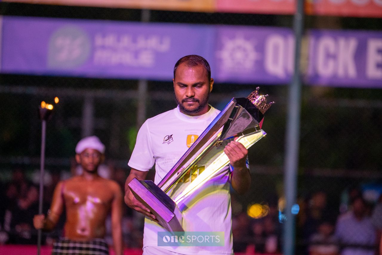 ވަން ފޮޓޯ: ރާއްޖޭގެ އެންމެ ބޮޑު ފުޓްސަލް މުބާރާތް، ގޯލްޑަން ފުޓްސަލް ޗެލެންޖް ފެށުން