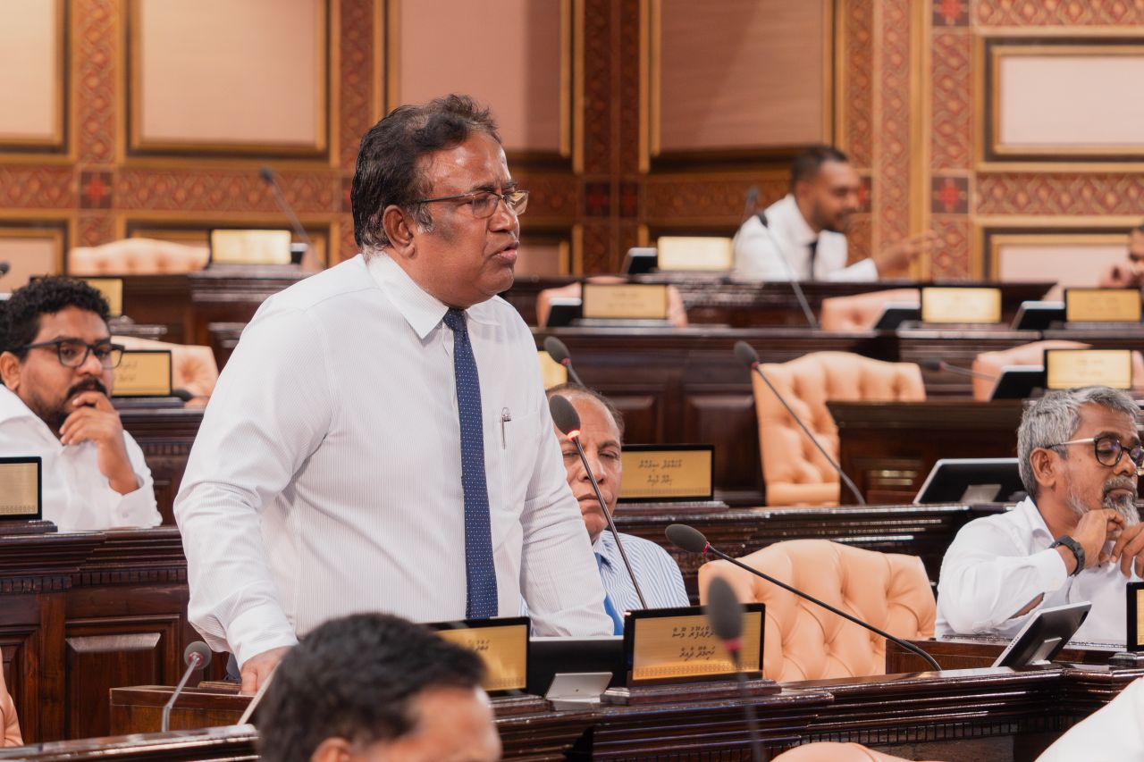 2 inthihaabu ekkollan MDP in dhekolhu: gafoor