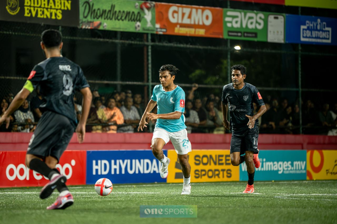 ވަން ފޮޓޯ: ގޯލްޑަންގެ އަތޮޅު ބުރުގެ ފެށުން 