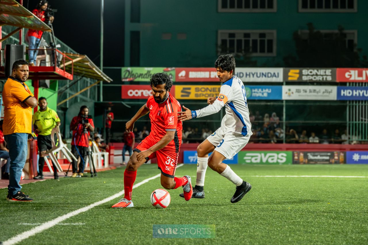 ވަން ފޮޓޯ: ގޯލްޑަންގެ އަތޮޅު ބުރުގެ ފެށުން 