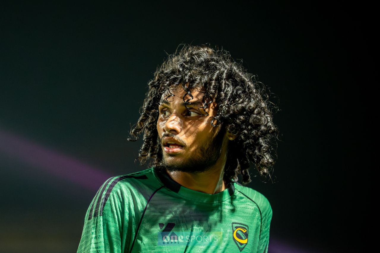 ވަން ފޮޓޯ: ގޯލްޑަންގެ އަތޮޅު ބުރުގެ ފެށުން 