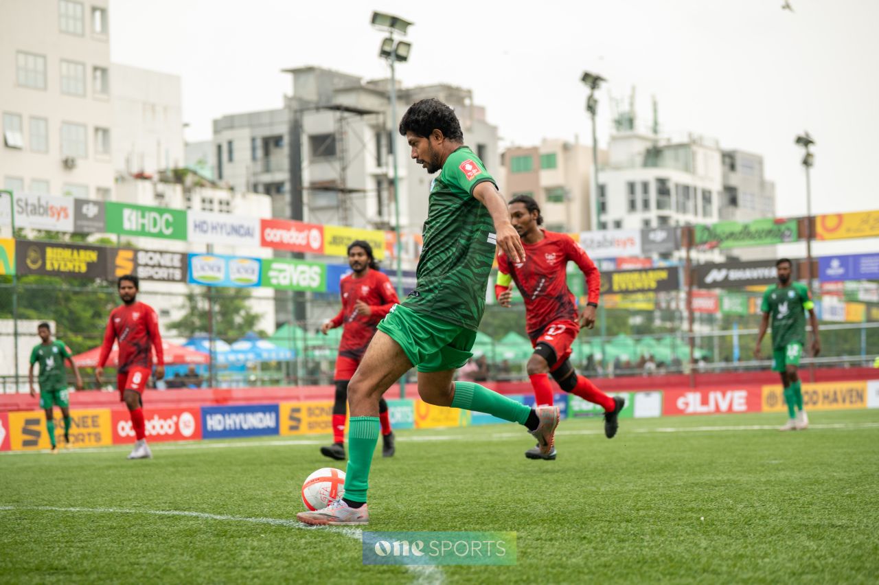 ވަން ފޮޓޯ: ގޯލްޑަން ފުޓްސަލް ޗެލެންޖްގެ ހދ އާއި އައްޑޫގެ އަތޮޅު ބުރު