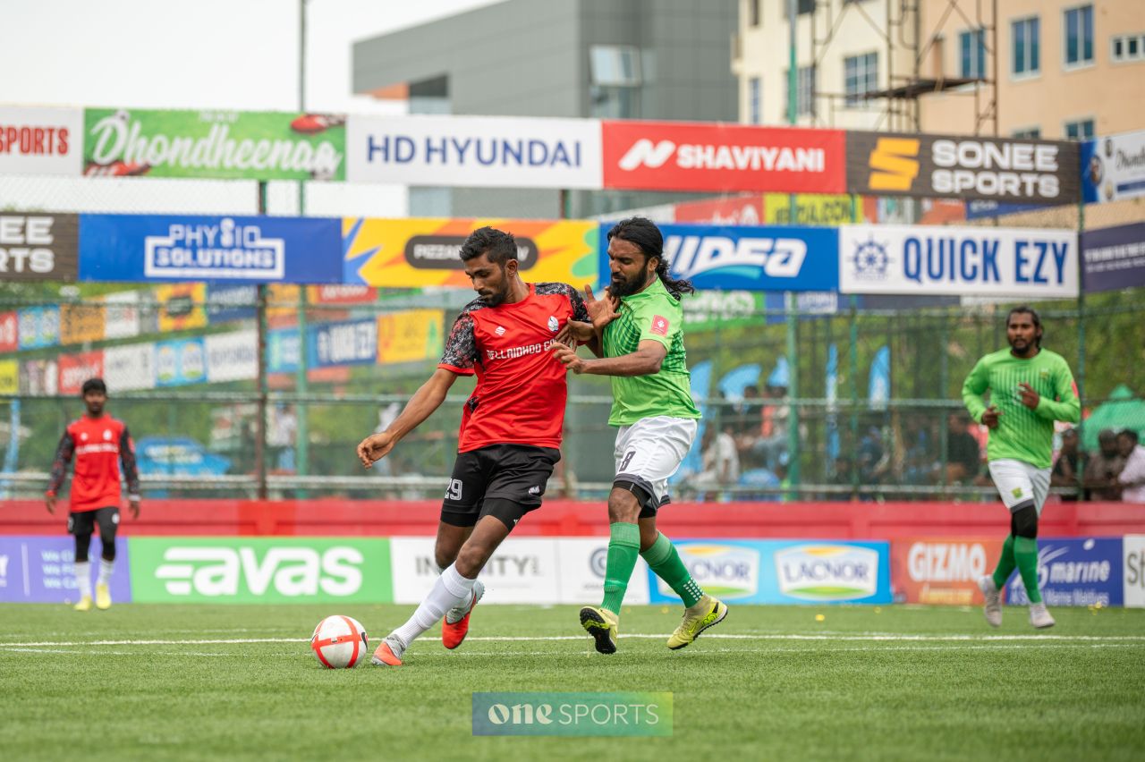 ވަން ފޮޓޯ: ގޯލްޑަން ފުޓްސަލް ޗެލެންޖްގެ ހދ އާއި އައްޑޫގެ އަތޮޅު ބުރު