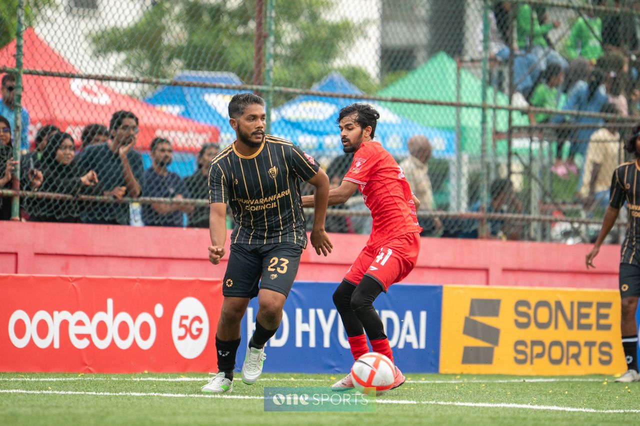 ވަން ފޮޓޯ: ގޯލްޑަން ފުޓްސަލް ޗެލެންޖްގެ ހދ އާއި އައްޑޫގެ އަތޮޅު ބުރު