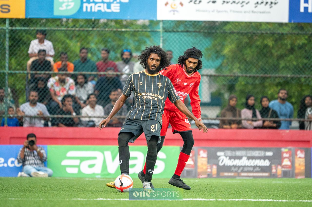 ވަން ފޮޓޯ: ގޯލްޑަން ފުޓްސަލް ޗެލެންޖްގެ ހދ އާއި އައްޑޫގެ އަތޮޅު ބުރު
