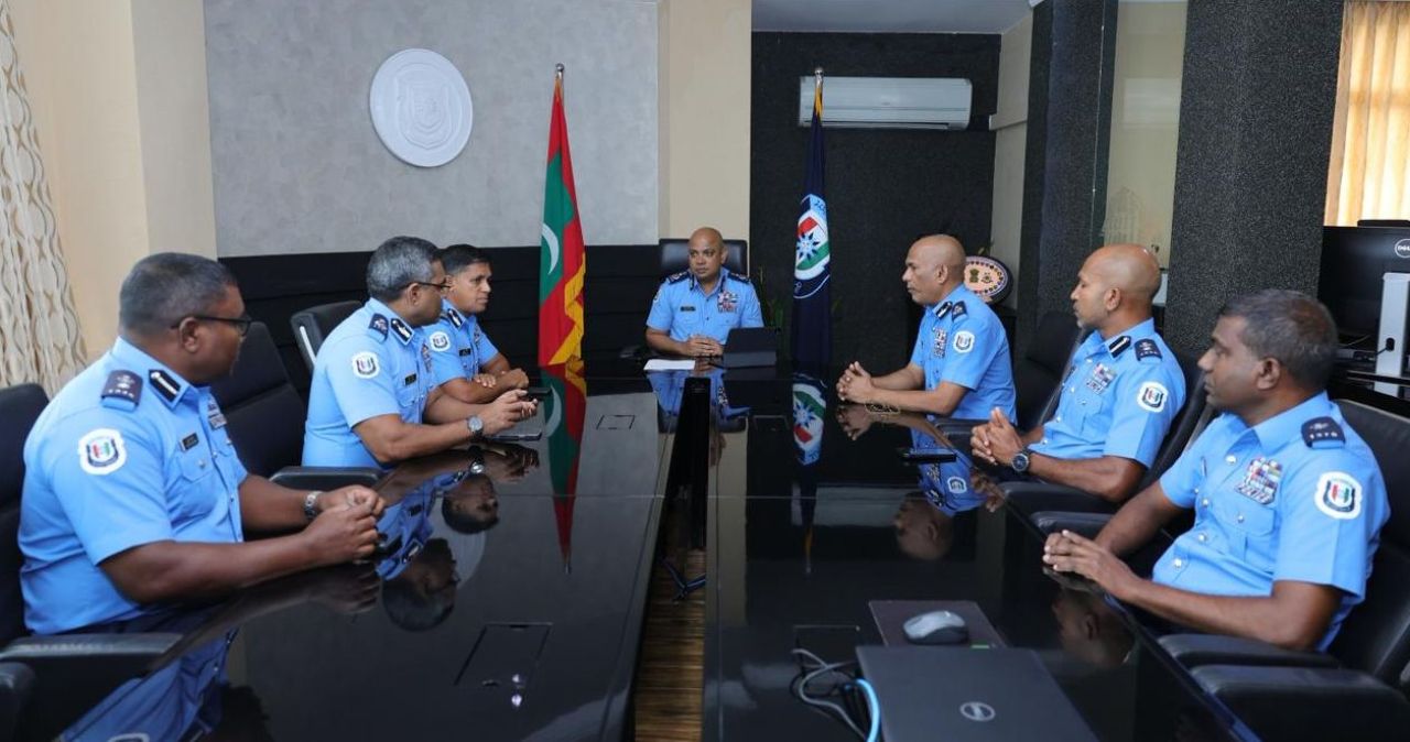 2 Inthihaabu ge security commander akah  Assistant Commisioner Of Police Shareef 