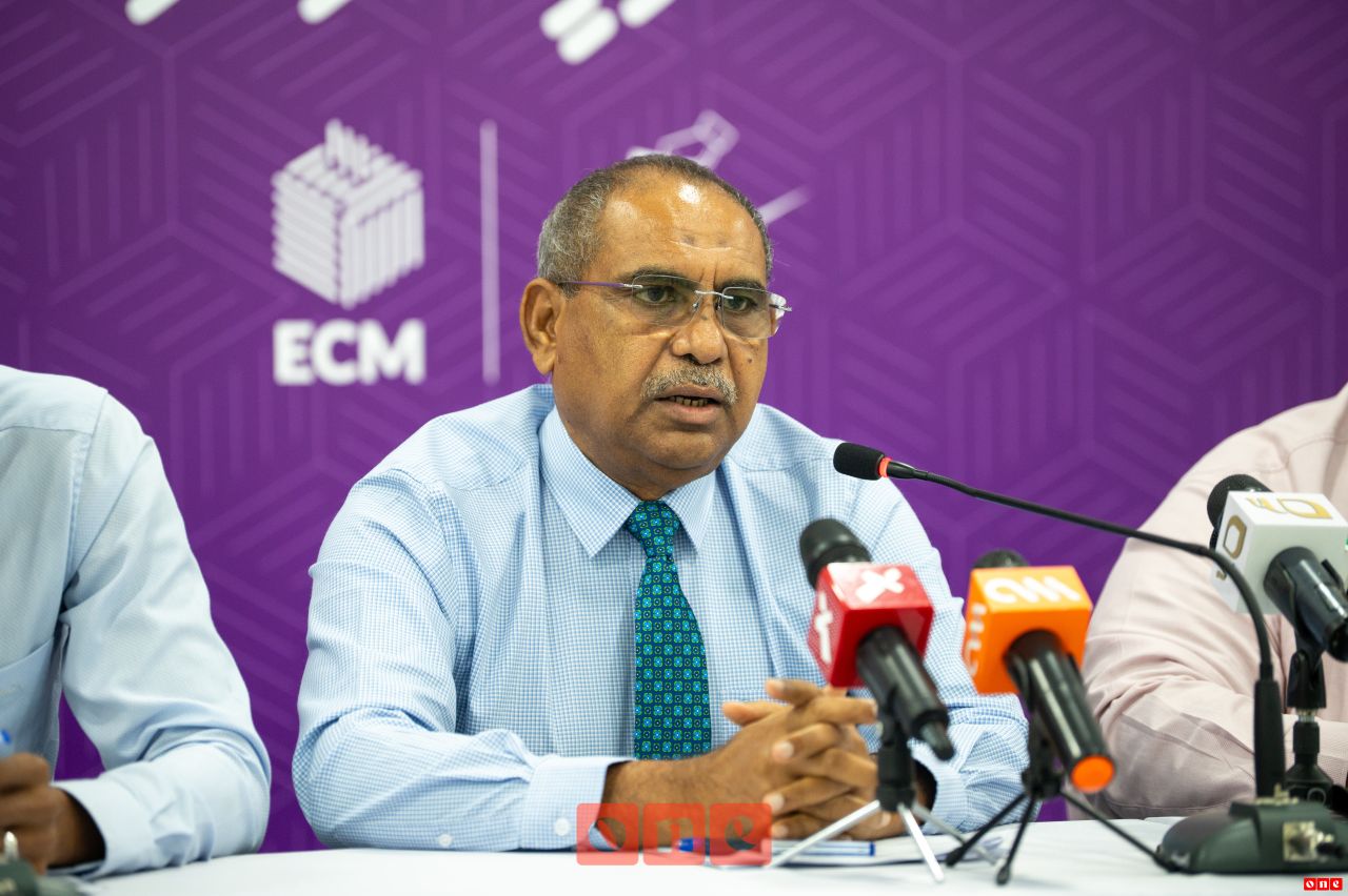 Hithadhoo uthuru dhaairaa ah kurimathi lumuge muhdhathu ithuru kohfi