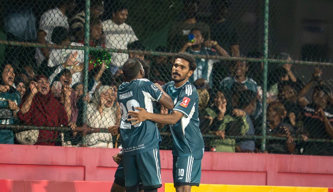 Thafaathu roohehgai Kinbidhoo in Final ah, Vaadhakuran jehunee Thimarafuttaa