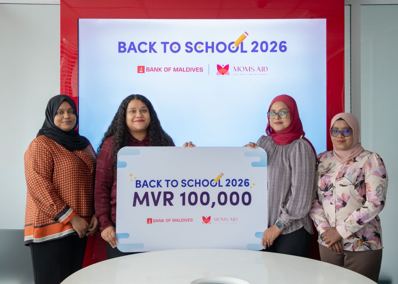 BML in Moms aid ge back to school campaign ah 100,000 rufiyya hadhiyaakoffi