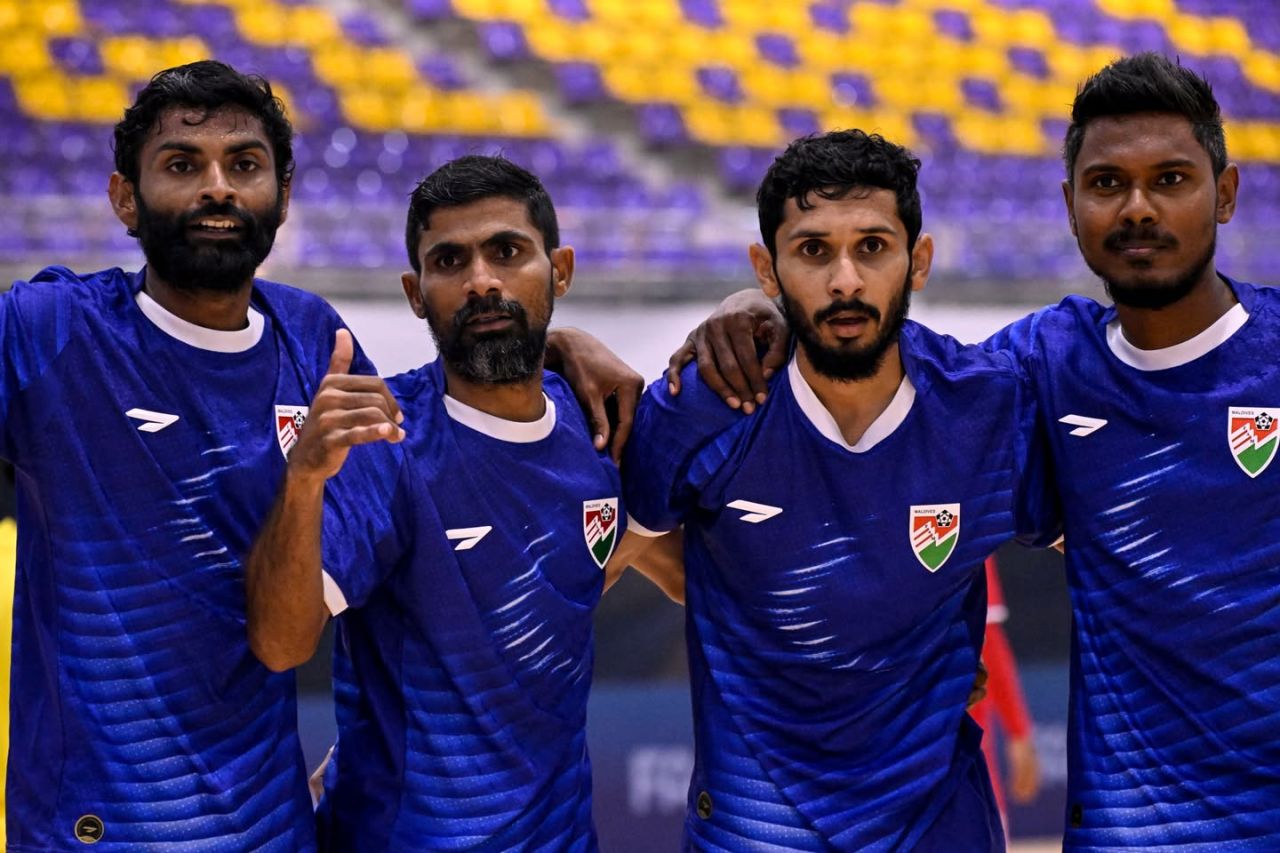 Nepal ves balikoh, Raajje thattaa gaathah 