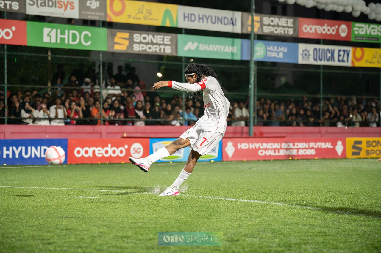 ވަން ފޮޓޯ: ގޯލްޑަން ފުޓްސަލް ޗެލެންޖްގެ ފޯރިގަދަ ކުރިމަތިލުންތައް