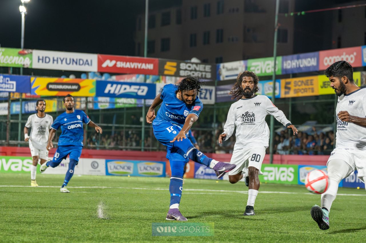 ވަން ފޮޓޯ: ގޯލްޑަން ފުޓްސަލް ޗެލެންޖްގެ ފޯރިގަދަ ކުރިމަތިލުންތައް