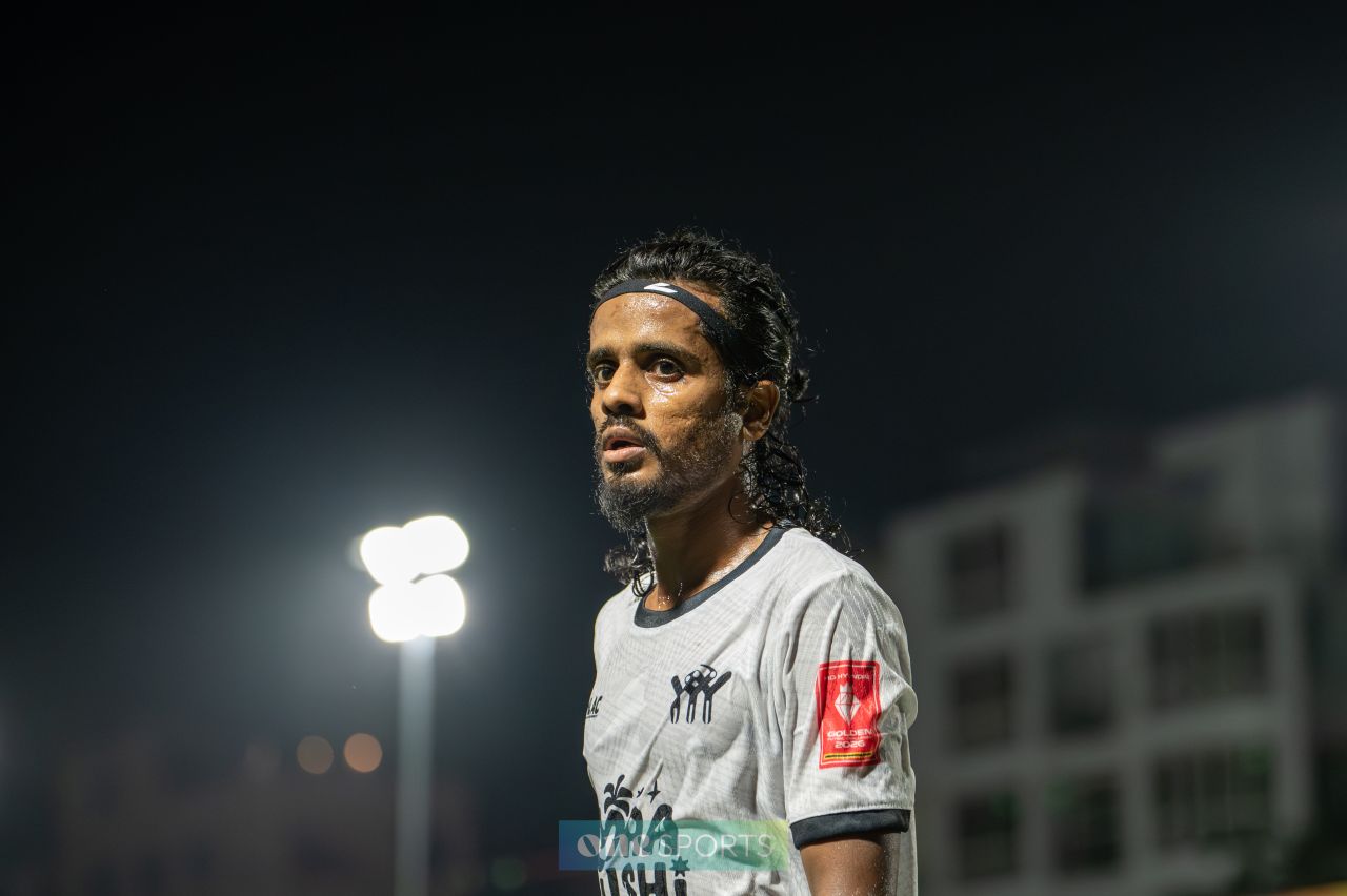 ވަން ފޮޓޯ: ގޯލްޑަން ފުޓްސަލް ޗެލެންޖްގެ ފޯރިގަދަ ކުރިމަތިލުންތައް