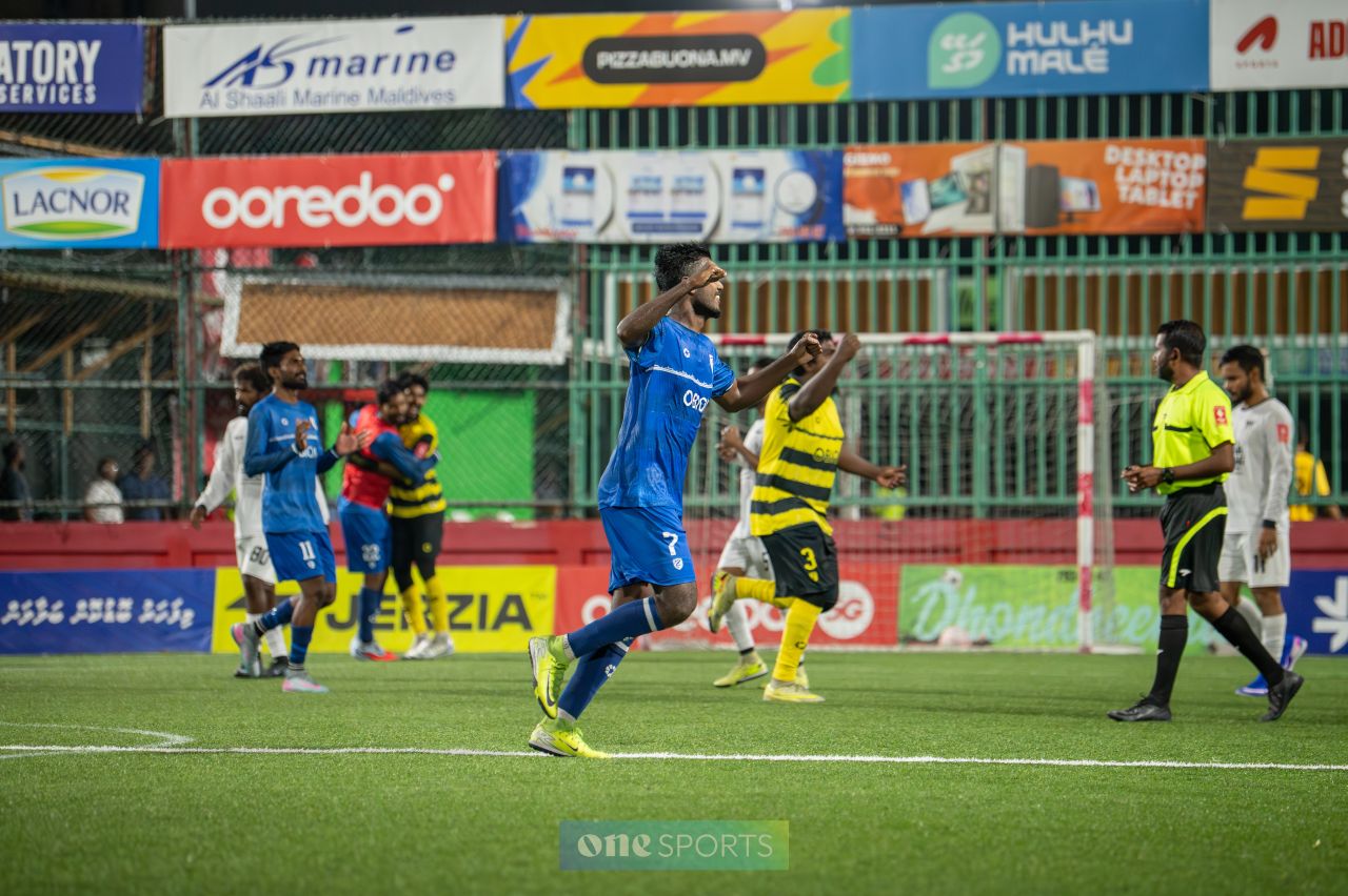 ވަން ފޮޓޯ: ގޯލްޑަން ފުޓްސަލް ޗެލެންޖްގެ ފޯރިގަދަ ކުރިމަތިލުންތައް