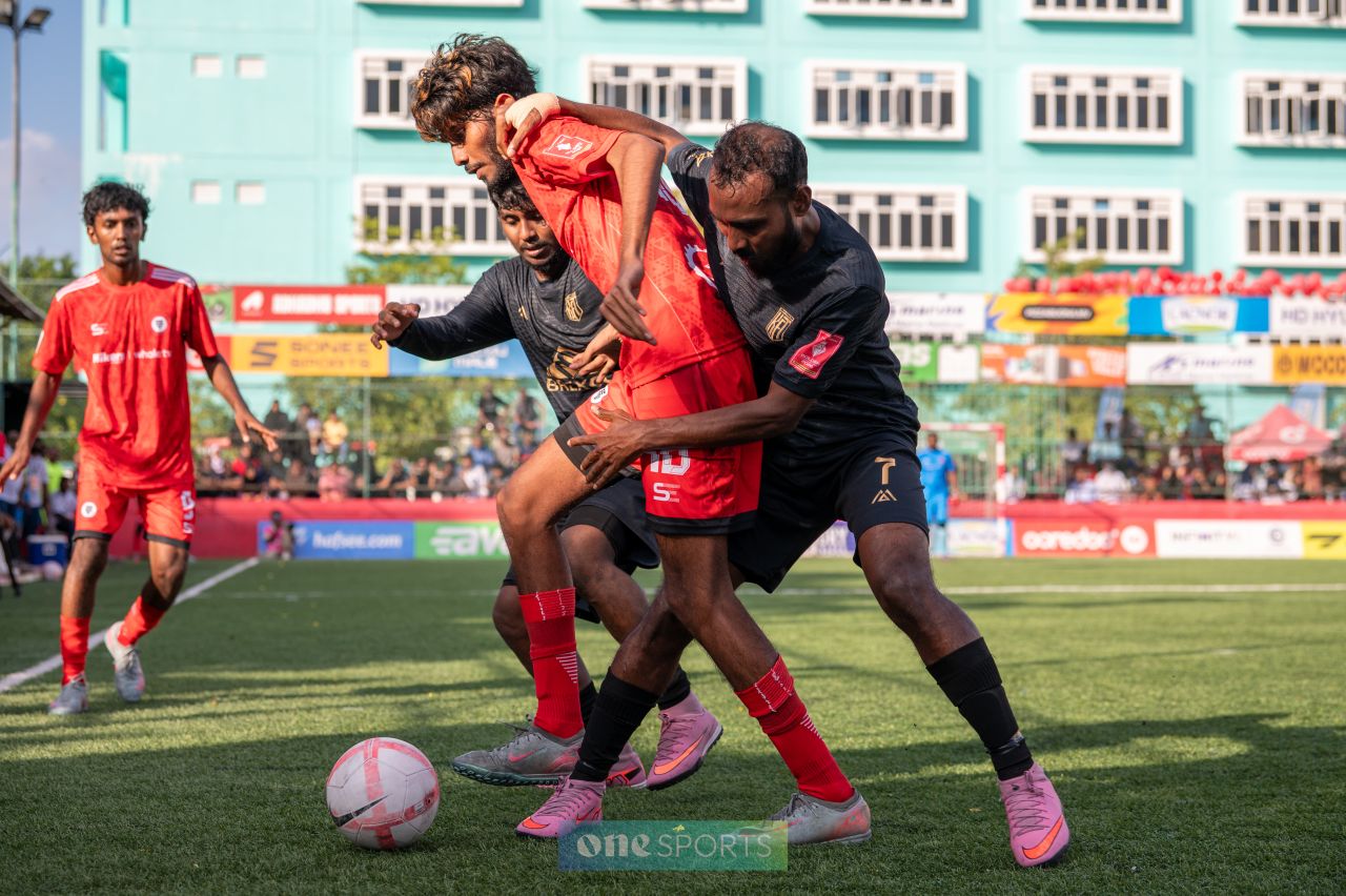 ވަން ފޮޓޯ: ގޯލްޑަން ފުޓްސަލް ޗެލެންޖް 2026ގެ ފޯރިގަދަ އަތޮޅު ފައިނަލްތައް ކުރިއަށް