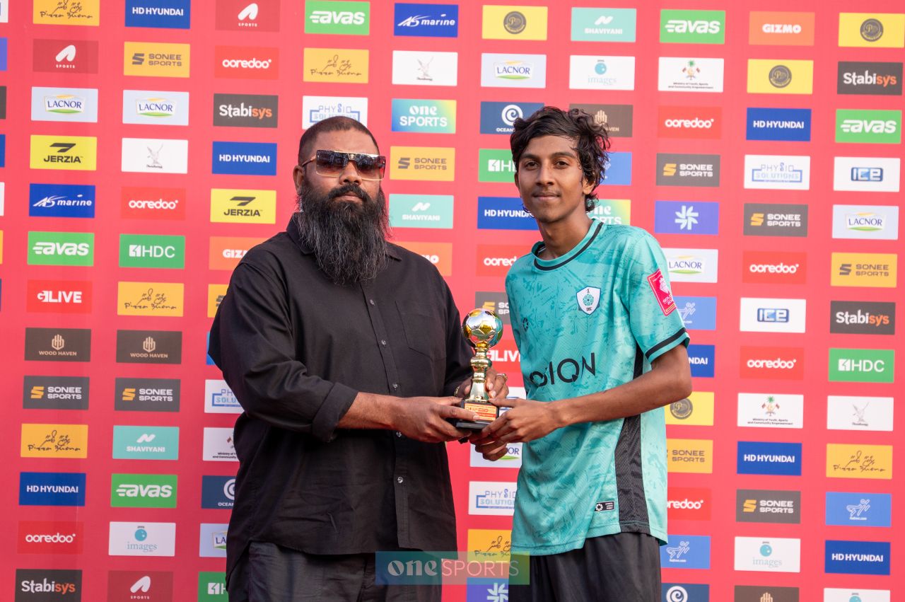 ވަން ފޮޓޯ: ގޯލްޑަން ފުޓްސަލް ޗެލެންޖް 2026ގެ ފޯރިގަދަ އަތޮޅު ފައިނަލްތައް ކުރިއަށް